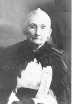 Mary McRee Black Brown sitting with remainder of Mormon Battalion at 50 Year anniversary in 1897
