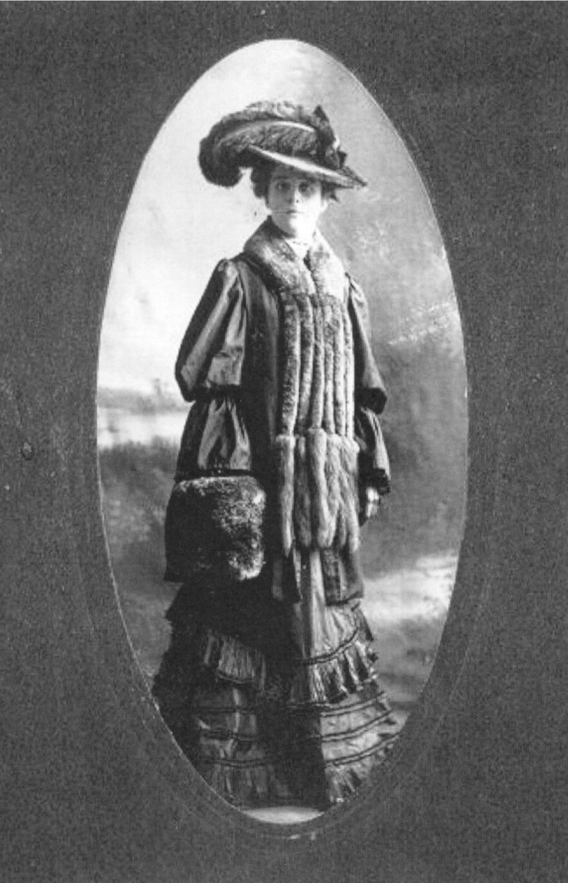 Henrietta "Ettie" McLeod Keith