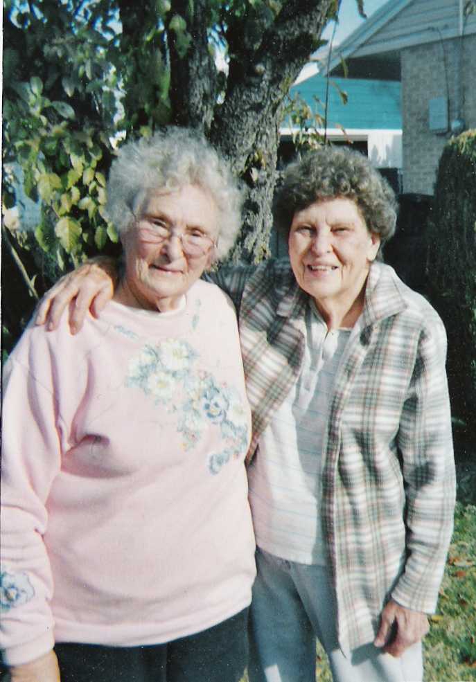 Claire Marguriet Brown Betty with her sister Jennie Beatrice Borwn Draney c. 2004