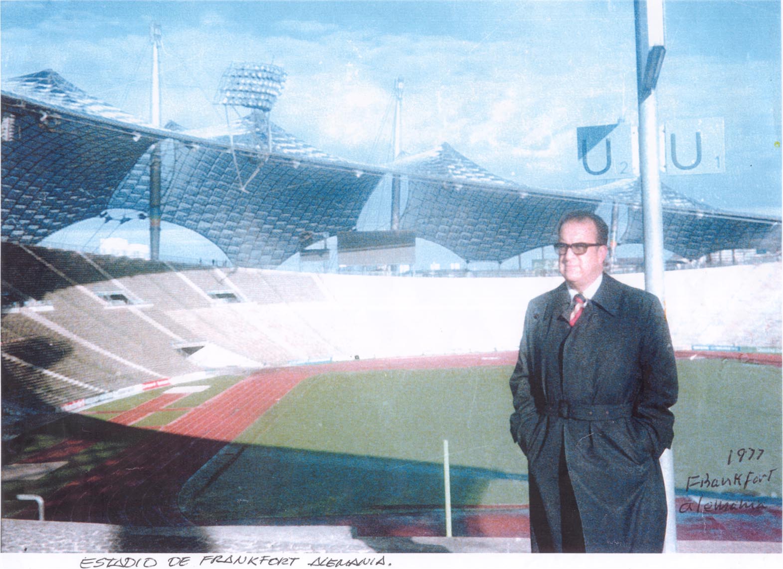 1977 Everardo Navas Molina in Frankfort, Germany