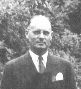 Dewet Berbard Briwb 1898-1954